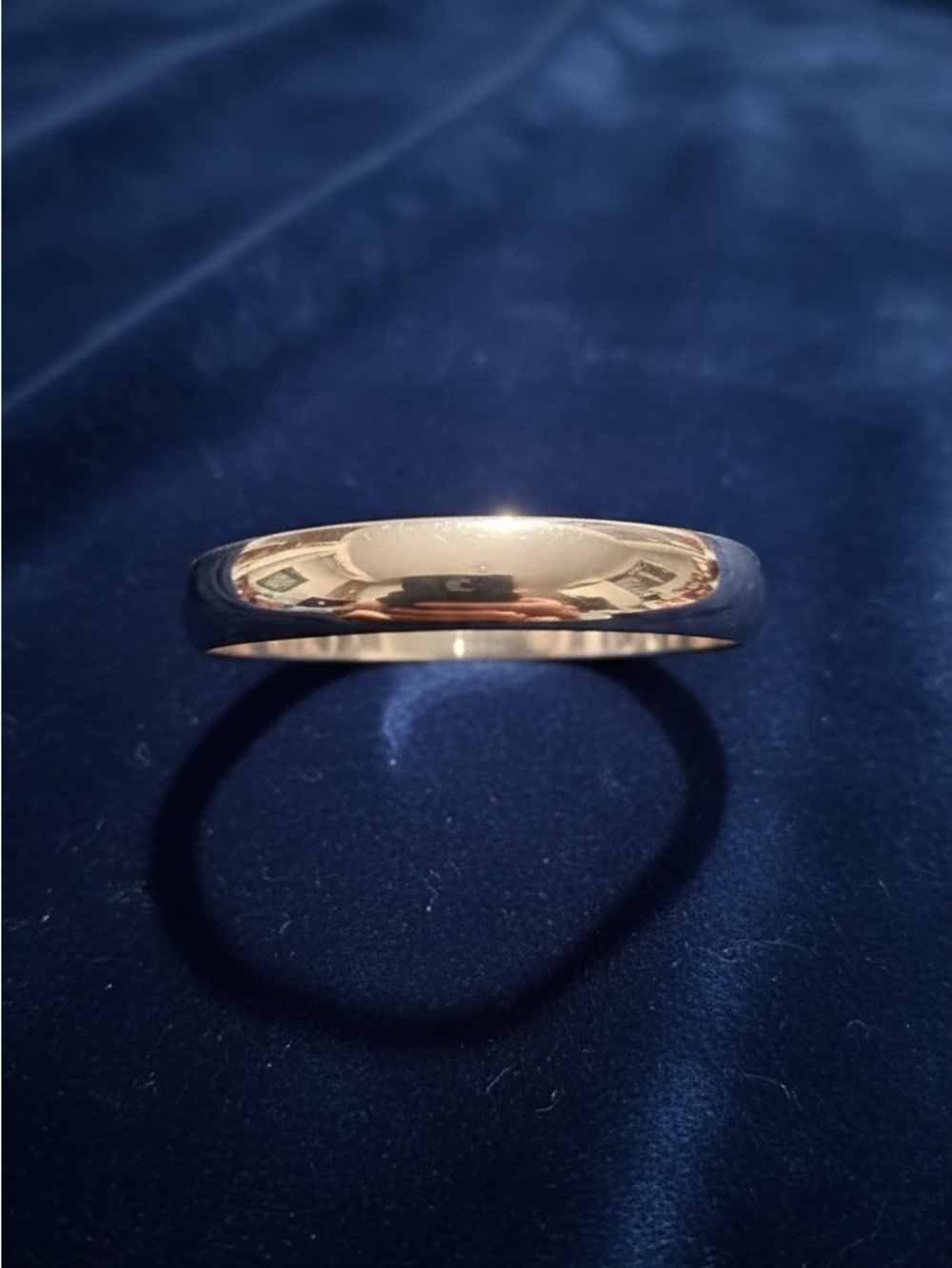Polished Gold Dome Women’s Bracelet - Sleek Gold Finish